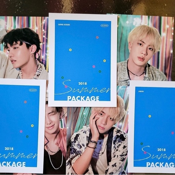 BTS 2018 Summer Package Portraits Set - Picture 1 of 5